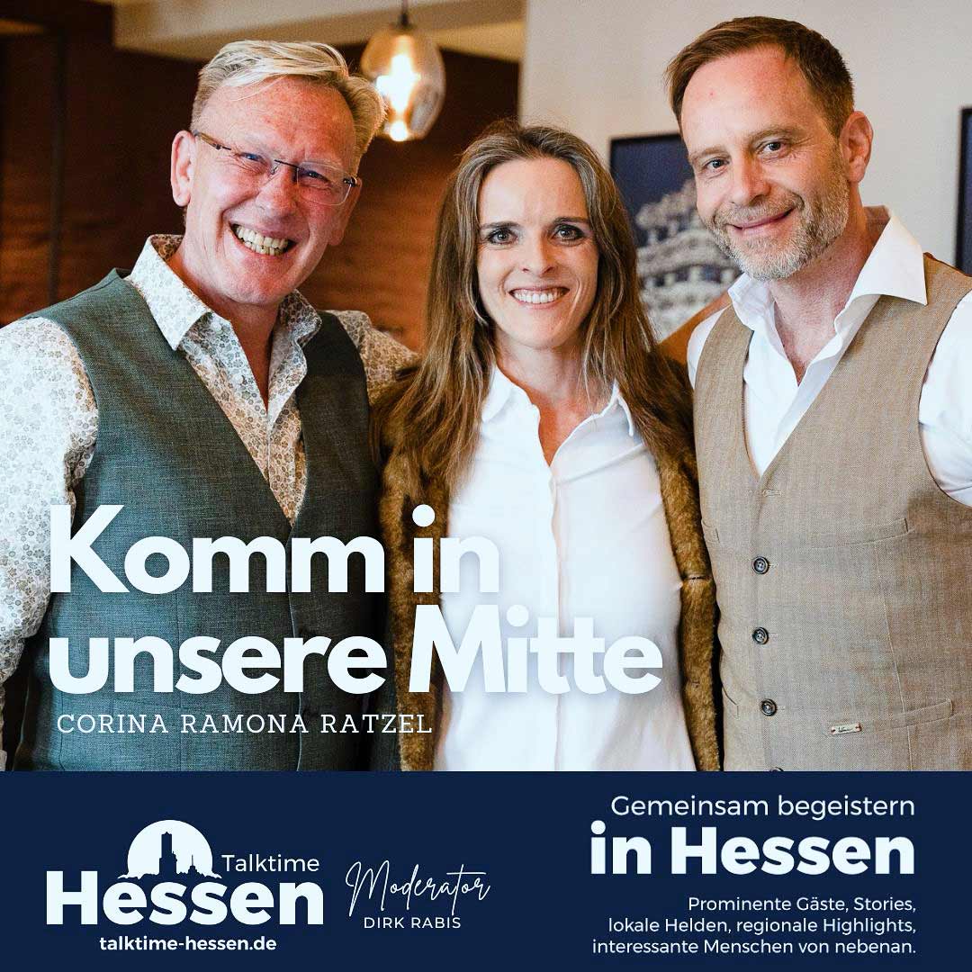 Talktime Hessen Talkshow Moderator Dirk Rabis mit Corina-Ramona Ratzel und Schauspieler Julian Weigend.